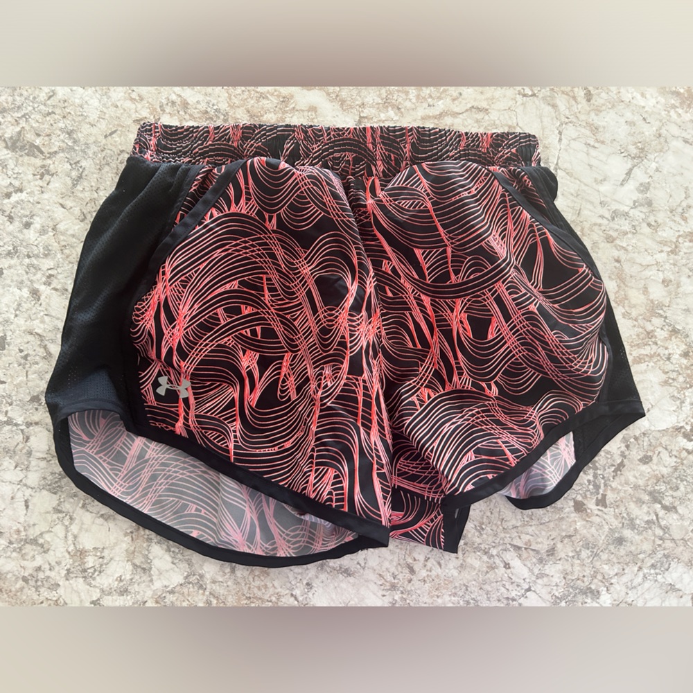 Women Under Armour Running Shorts XS